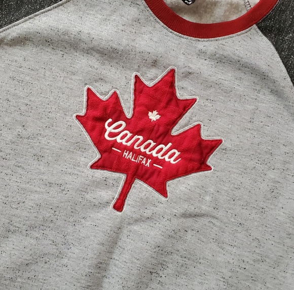 Canada Halifax Initial Attraction Sweatshirt Fuzzy & Cozy Raglan Heathered - Picture 2 of 14